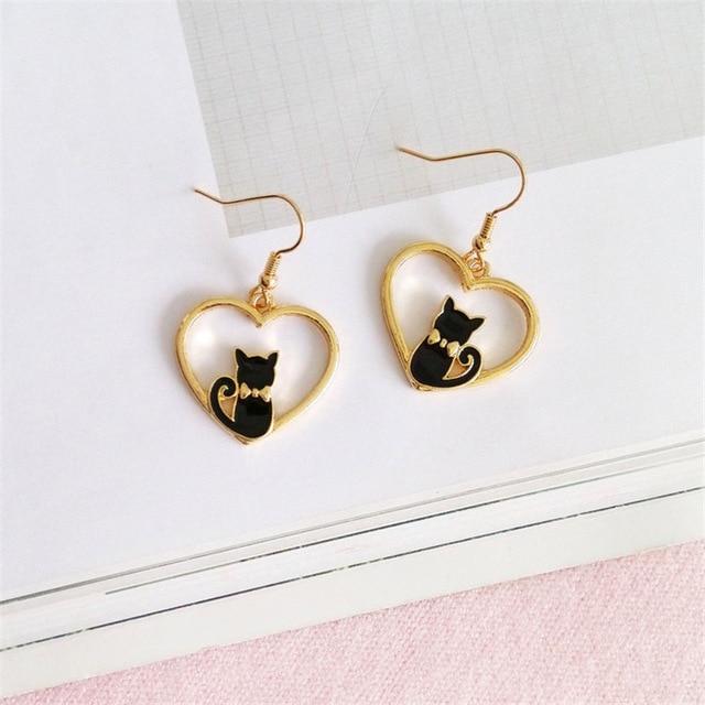 Cat Sitting on Heart Earrings Cat Design Accessories Pet Clever black 