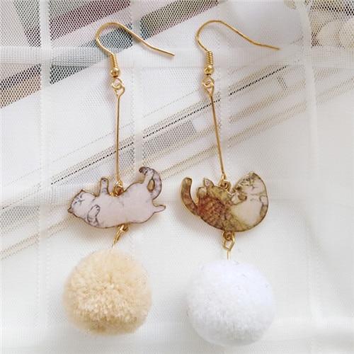Creative Cute Coloured Cat Earrings Cat Design Accessories Pet Clever White brown 